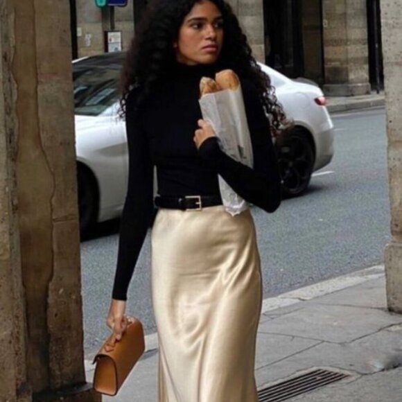 🏷️Rachel Zoe Women's Champagne Gold Slip Skirt - Pinterest Aesthetic Staple - Picture 1 of 4